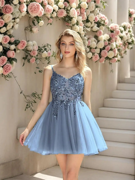 Summer Mini Cocktail Dresses Sexy Illusion Sequins Appliques V-Neck Backless Sling Prom Gowns Above Knee Tulle Homecoming Dress