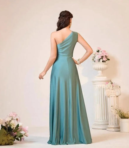 European and American Evening Dresses, Women's Banquet Wear New Products, Backless Fashion Temperament, Adult Evening Dresses