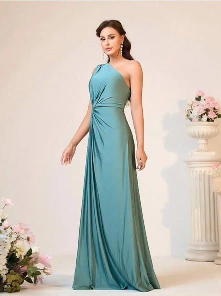 European and American Evening Dresses, Women's Banquet Wear New Products, Backless Fashion Temperament, Adult Evening Dresses
